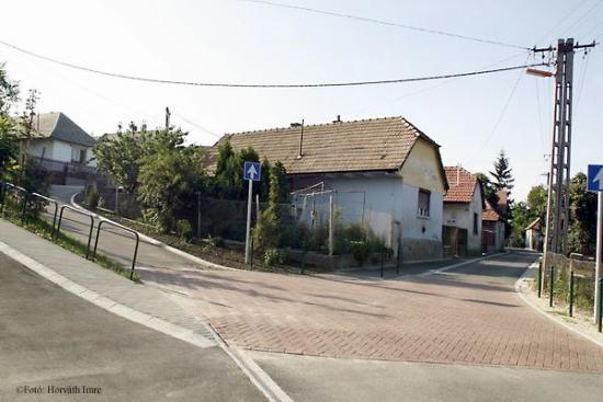 Rózsa utca és Alsó-Pátyi sarok